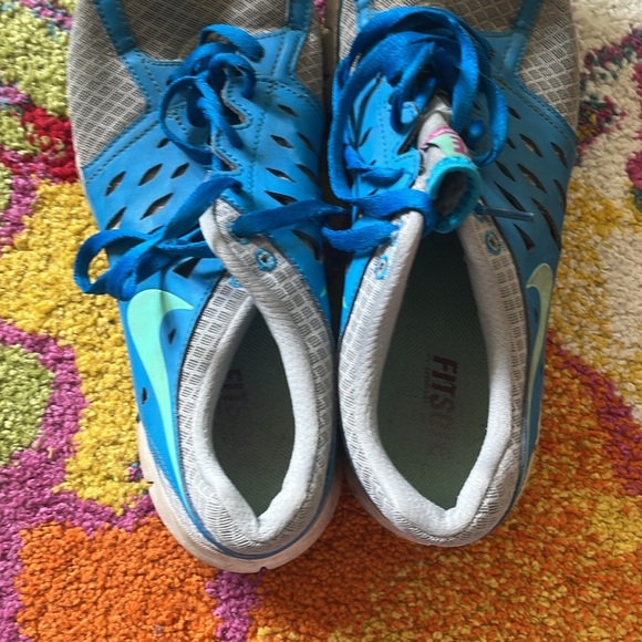 NIKE WOMENS SIZE 11 FLEX 2013 RUN ATHLETIC SHOES - Picture 10 of 11
